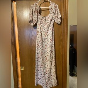 Midi floral dress. Light. Perfect for summer.